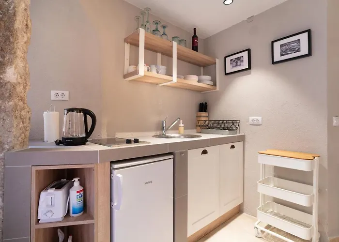 Διαμέρισμα Flores *